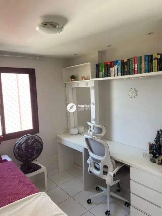 Apartamento à venda em Ponta Negra, Natal.
