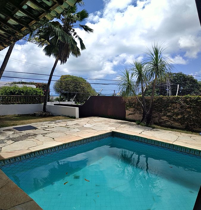 Lindo sobrado à venda, 350 m², terreno 600 m², na orla de Ponta Negra, linda vista do mar.