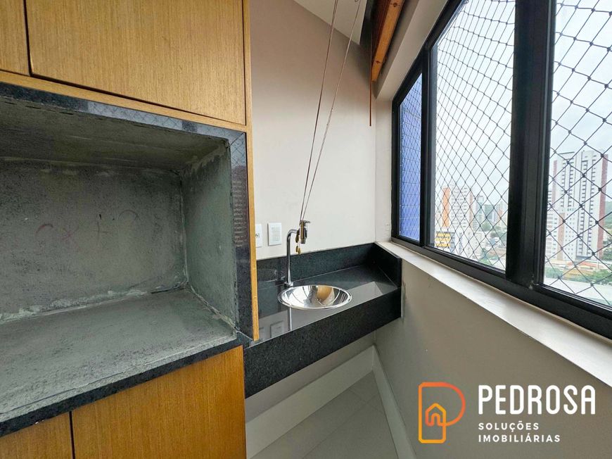 Apartamento com 178 m2 - 4 quartos (3 suítes) - Mobiliado - Cond. Safira Tirol - 3 vagas - Nascente