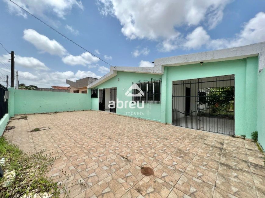 Casa Ampla e Bem Localizada à Venda em Pitimbu, Natal - Excelente Oportunidade!