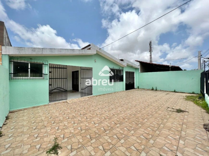 Casa Ampla e Bem Localizada à Venda em Pitimbu, Natal - Excelente Oportunidade!