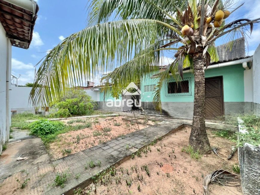 Casa Ampla e Bem Localizada à Venda em Pitimbu, Natal - Excelente Oportunidade!