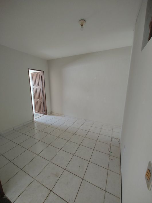 Vende-se casa no conjunto Jiqui, com 3 quartos em Neópolis - Natal - RN!