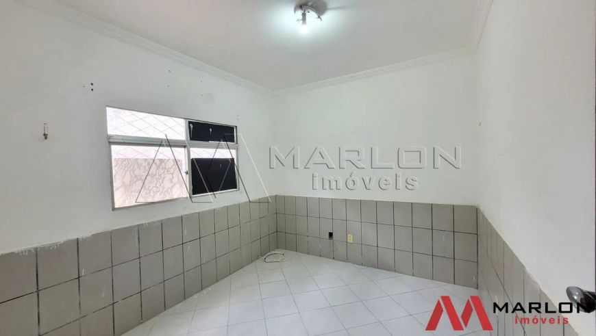 Apartamento Parque das Acácias, 2 quartos, dependência de empregada, lado da sombra, 70m².