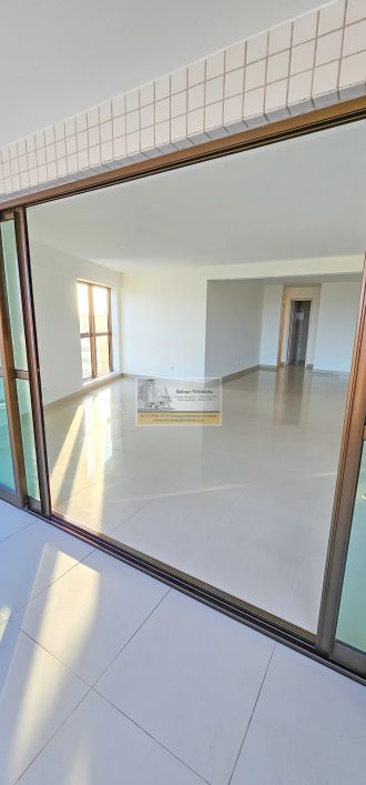 Apartamenot para venda no Tirol, 186m², 4 dormitórios sendo 03 suítes por R$2.000.000,00