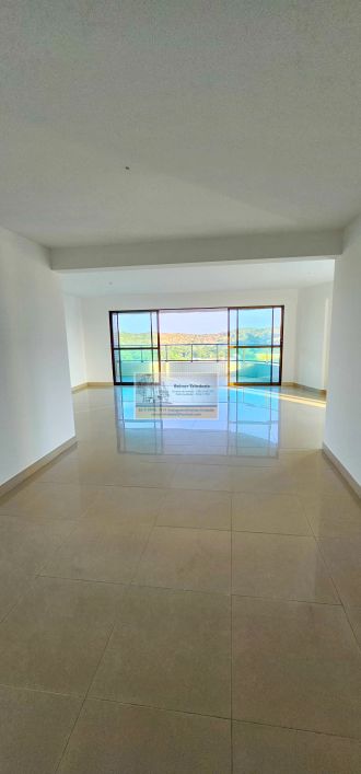 Apartamenot para venda no Tirol, 186m², 4 dormitórios sendo 03 suítes por R$2.000.000,00