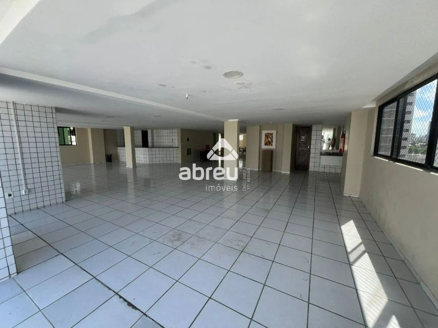 Apartamento à venda em Natal