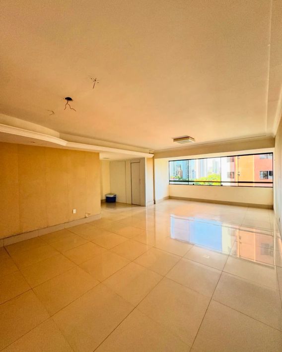 Apartamento com 150m2 em Barro vermelho