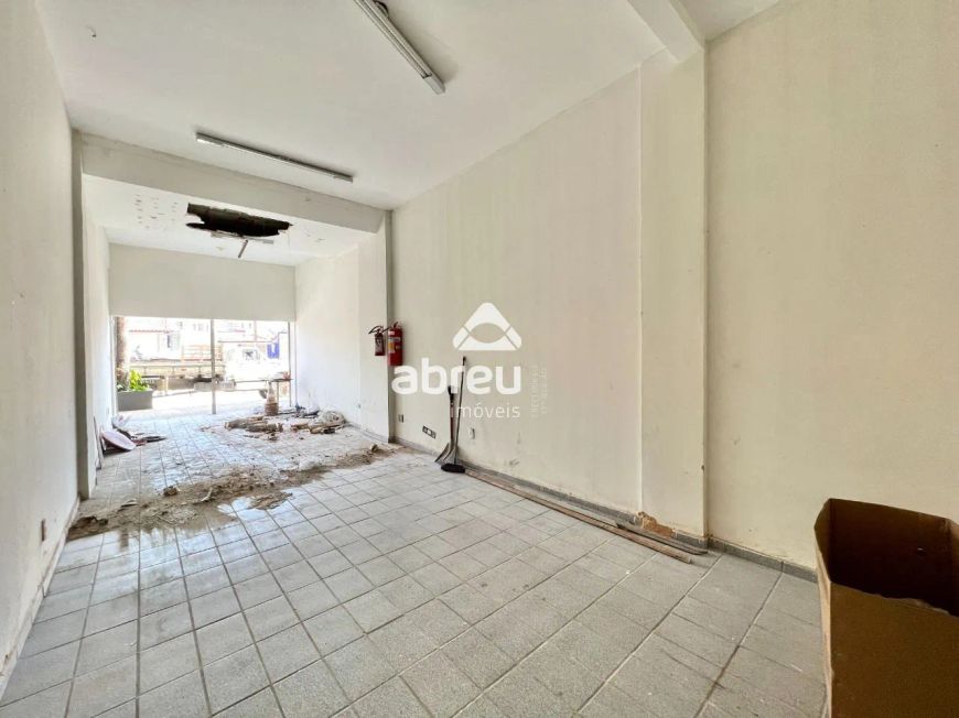 Loja para aluguel no Edificio Cecom
