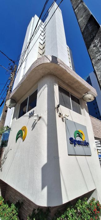 Lindo apartamento mobiliado em Ponta Negra, com vista para o mar.