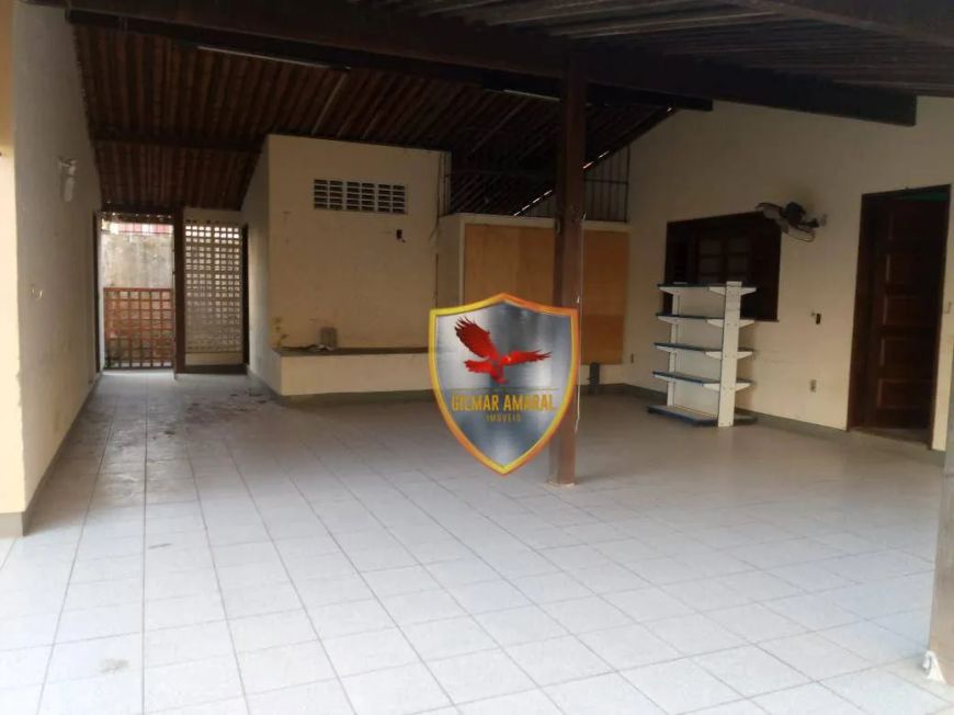 Excelente no bairro de Capim Macio Natal/RN.