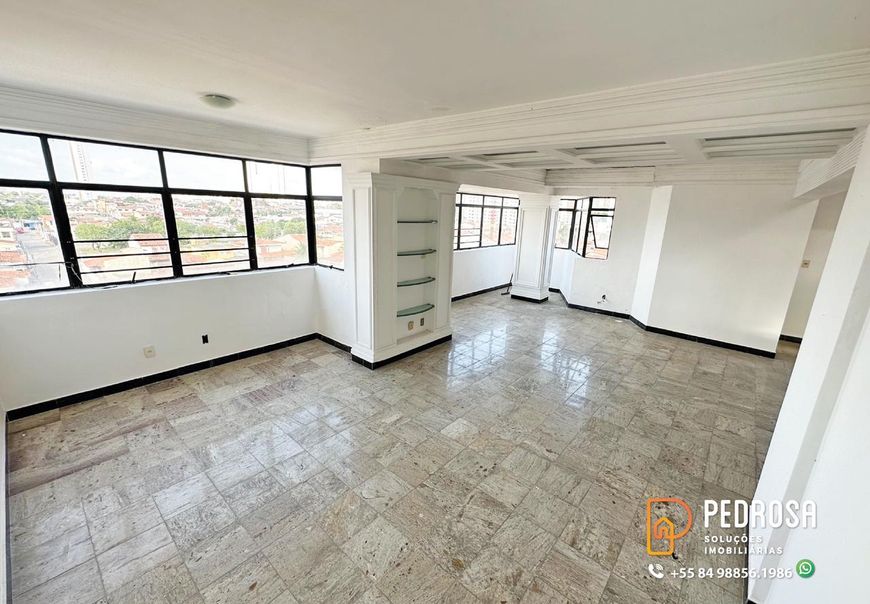 Cobertura Duplex - 240 m2 - 3 quartos (2 suites) - Sala ampla - Rooftop - 2 vagas