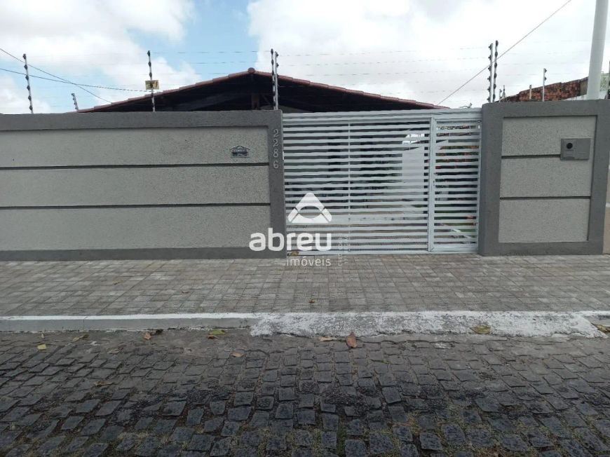 Casa à venda em Ponta Negra