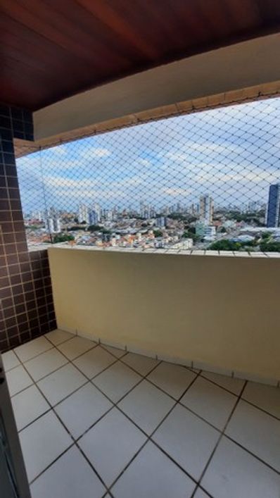 Apto em Lagoa Nova - andar alto - 90m² - R$ 379 mil