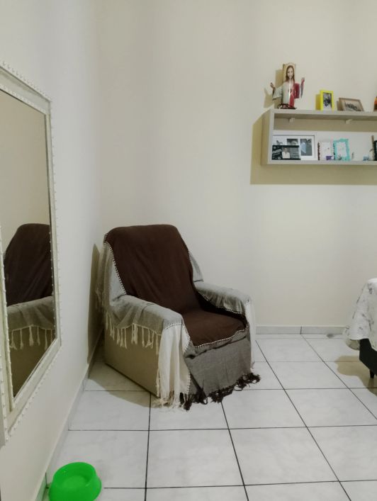 Conceição vende casa no satélite