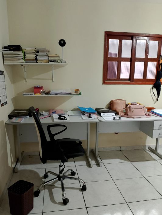 Conceição vende casa no satélite