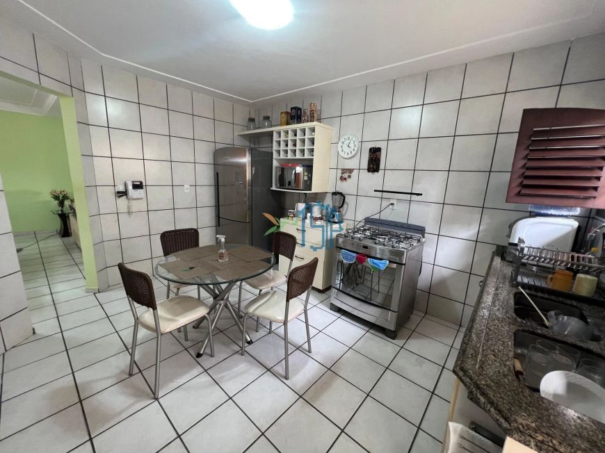 CASA DE RUA PUBLICA EM CAPIM MACIO / CASA COM 3 SUITES EM CAPIM MACIO / CASA EM NATL
