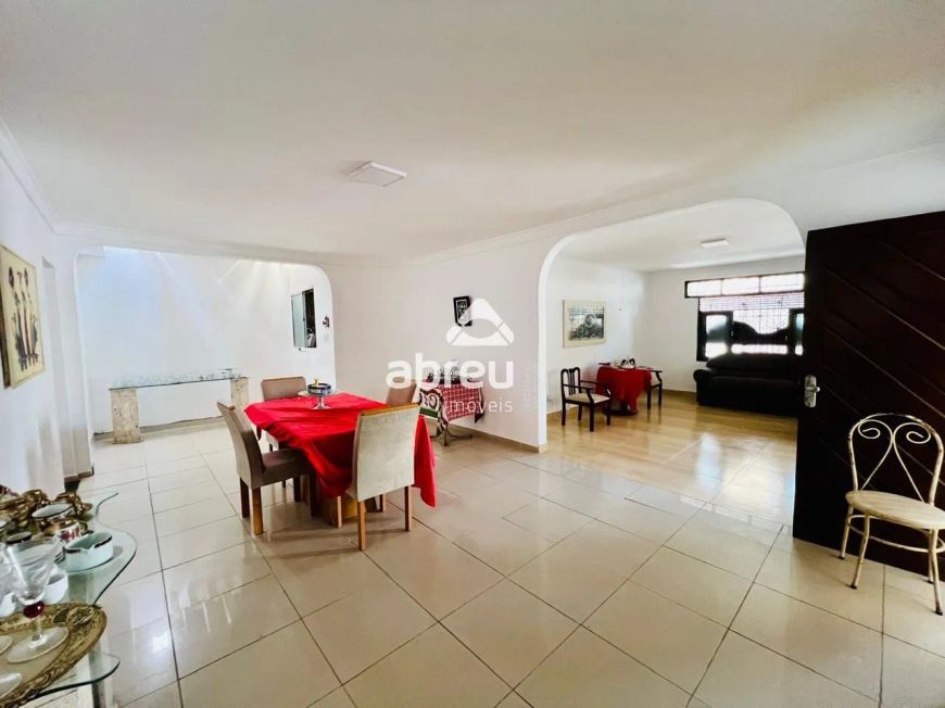 Casa à venda e aluguel em Natal, Barro Vermelho