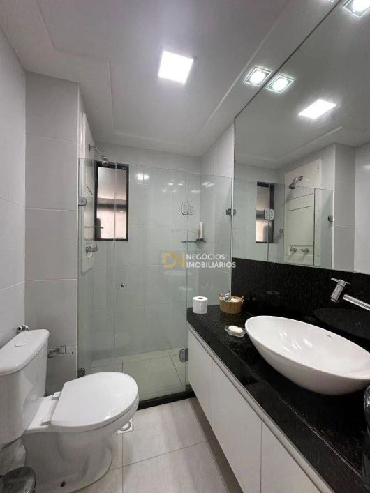 Apartamento com 3 dormitórios à venda, 105 m² por R$ 660.000,00 - Tirol - Natal/RN