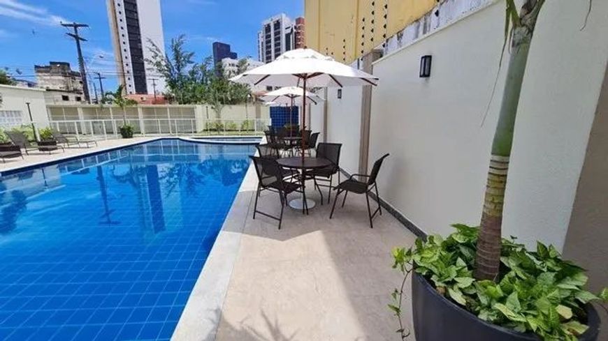 Apartamento para venda possui 48 metros quadrados com 2 quartos