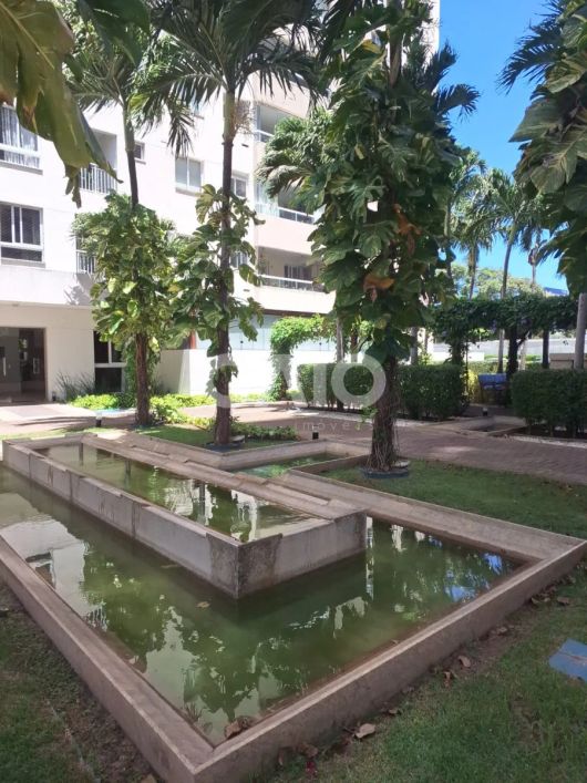 Apartamento no condomínio Quartier Lagoa Nova