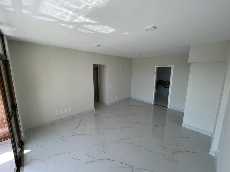 APARTAMENTO COM 4 QUARTOS NO CONDOMINIO RESIDENCIAL SAINT CHARBEL - CAPIM MACIO.