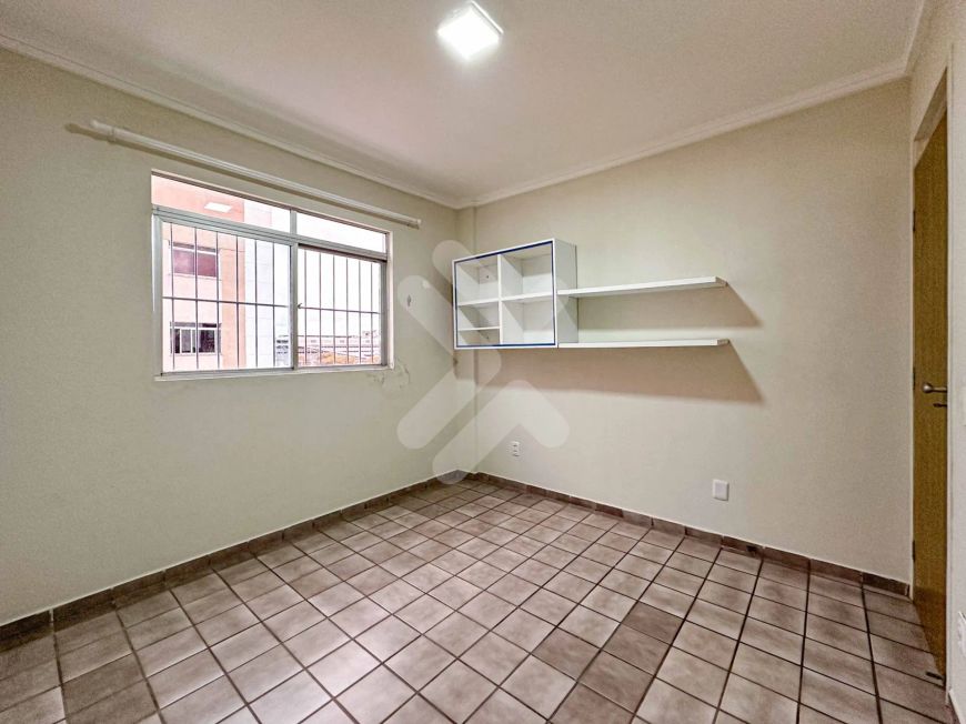 Oportunidade de apartamento de 3 quartos em Capim Macio
