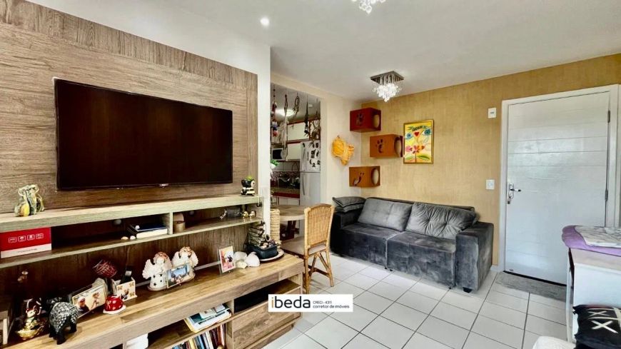 Apartamento com 2 quartos à venda em Natal