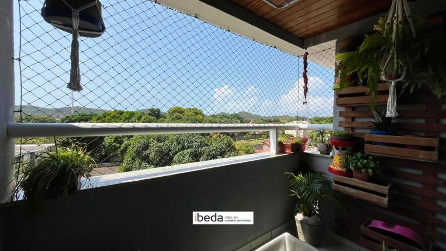 Apartamento com 2 quartos à venda em Natal