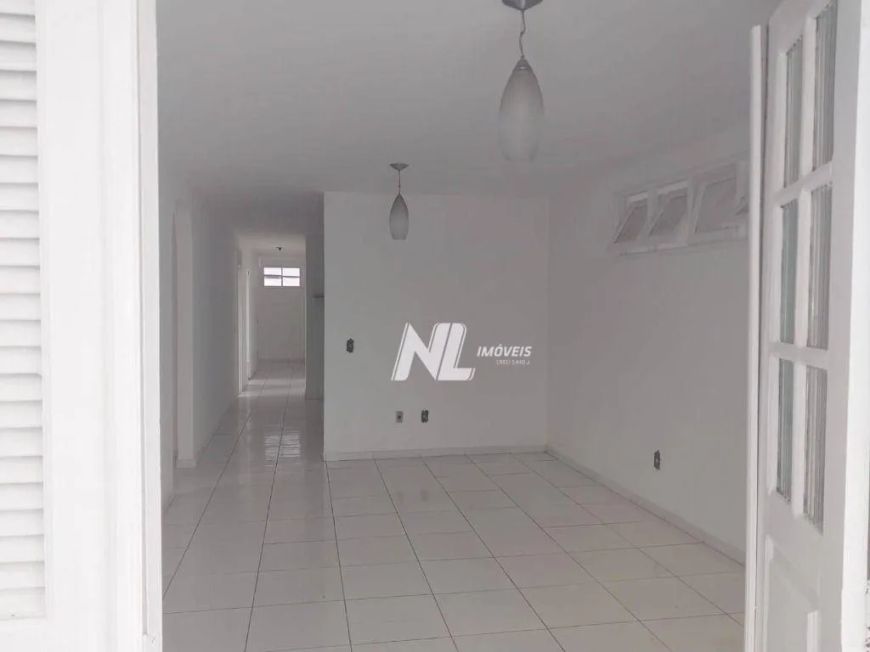 Casa com 4 dormitórios para alugar, 150 m² por R$ 2.000,00/mês - Alecrim - Natal/RN