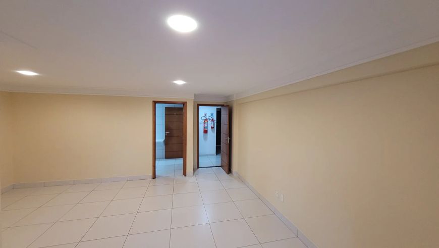 Ótimo apartamento com 117m², 3 suítes, sala de estar e sala de jantar em Lagoa Nova.