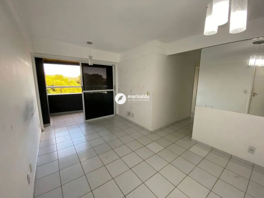 Apartamento à venda em Ponta Negra, Natal.