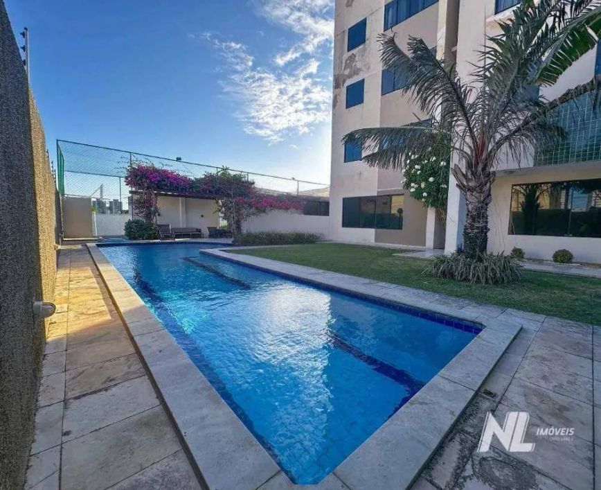 Apartamento em Capim Macio - 2Dorm 1suite - andar alto - com projetados