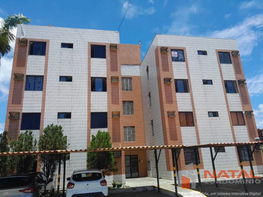 VENDO APARTAMENTO COM 02 QUARTOS EM CANDELÁRIA.