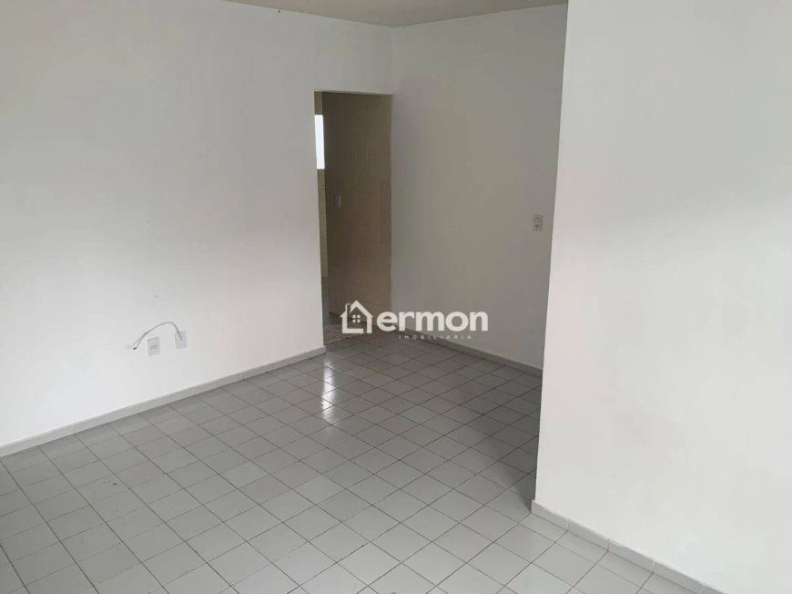 Apartamento com 3 dormitórios à venda por R$ 160.000,00 - Candelária - Natal/RN