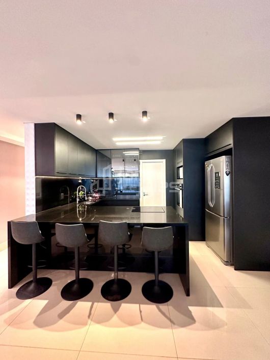 Cond. Residencial Carrara - Apto - c/ 3 Quartos - 3 Súite - R$ 1.300.000 - Tirol - Natal/RN