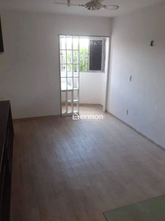 Apartamento com 2 dormitórios à venda por R$ 155.000,00 - Neópolis - Natal/RN