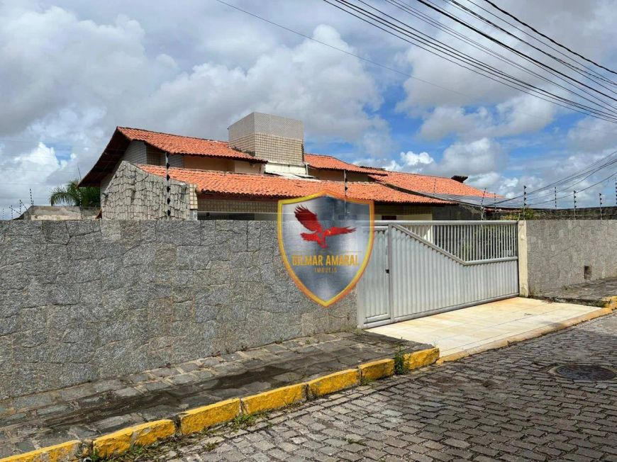 Casa com 4 dormitórios à venda, 250 m² por R$ 800.000,00 - Lagoa Nova - Natal/RN
