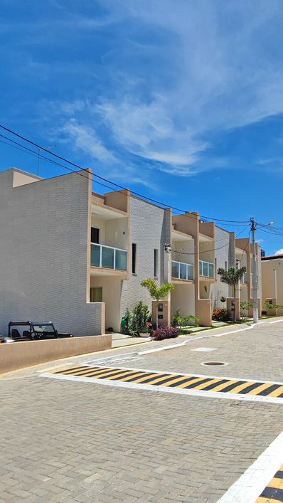 Casa de condomínio para venda possui 97 metros quadrados com 3 quartos