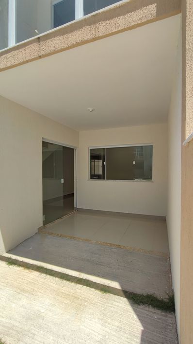 Casa de condomínio para venda possui 97 metros quadrados com 3 quartos