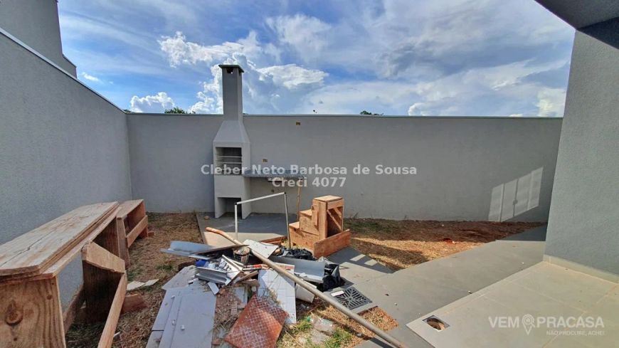 2 DORMITÓRIOS SENDO UMA SUÍTE