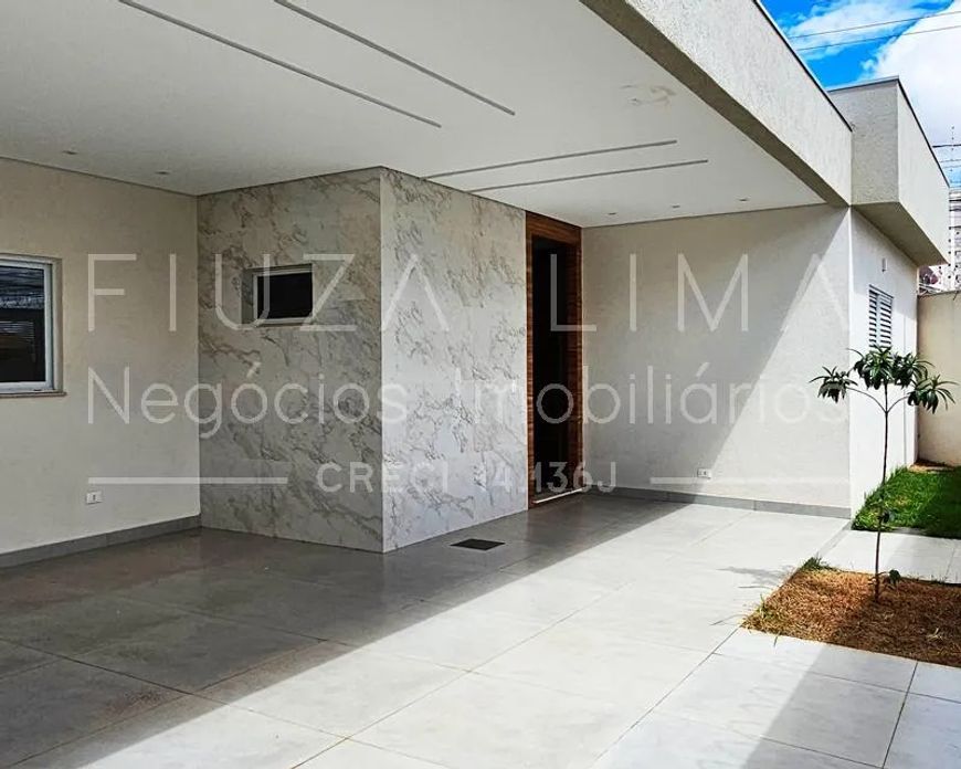 Casa para Venda em Campo Grande, Parque Residencial Rita Vieira, 3 dormitórios, 1 suíte, 2 banheiros