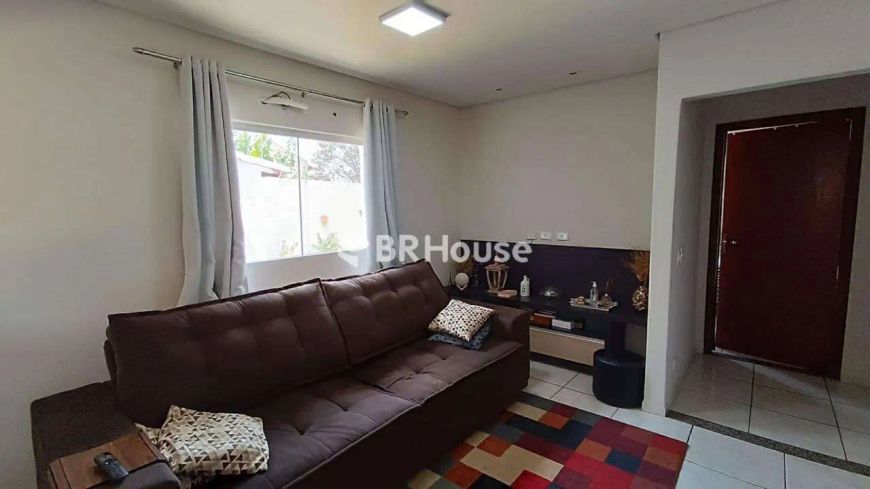 Parque Dallas | Casa 2 quartos, sendo 1 suite