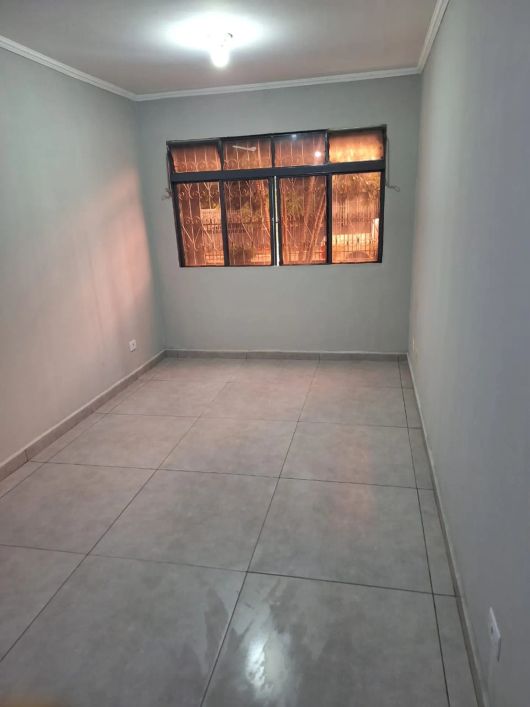 Apartamento Térreo - Condomínio Afrânio Fialho – em frente ao Aeroporto de Campo Grande