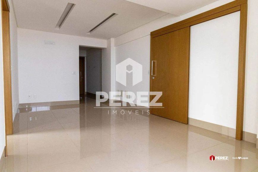 Apartamento no Edificio Three Tower
