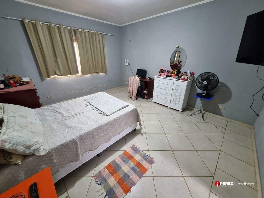 Casa Térrea na Vila São Jorge da Lagoa