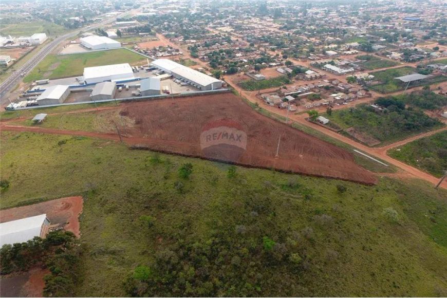 Área Urbana a Venda de 24.349m² na Av Ministro Joao Arinos