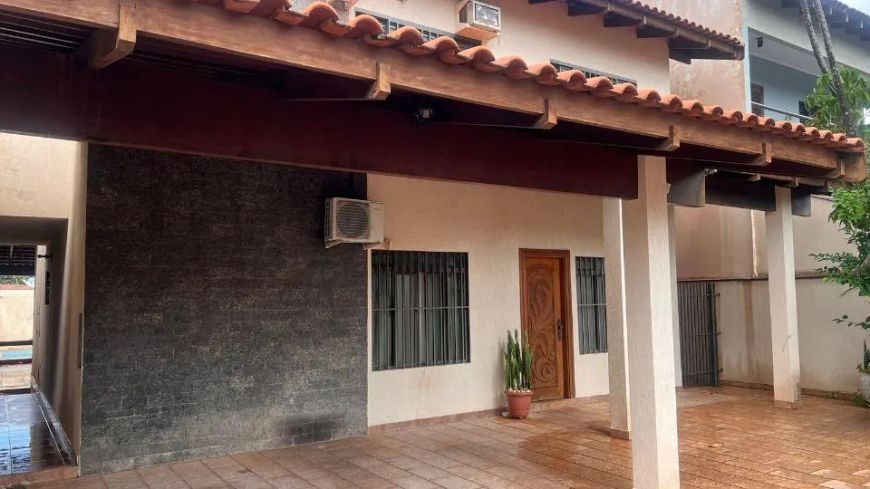 Sobrado Comercial próximo ao shopping Campo Grande