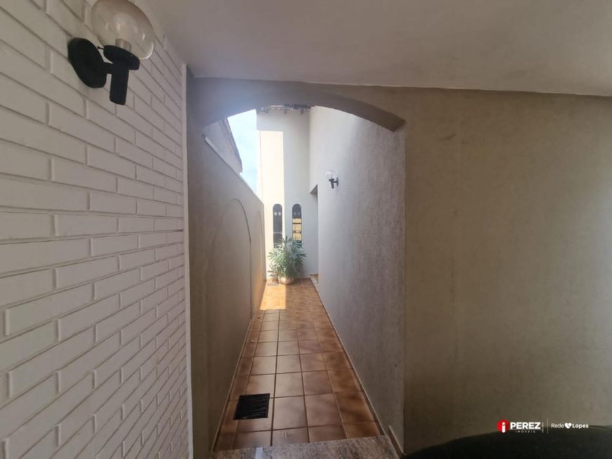 Casa comercial no bairro Jardim dos Estados
