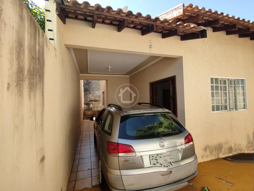 CASA COM 3 DORMITORIOS VILA ALMEIDA